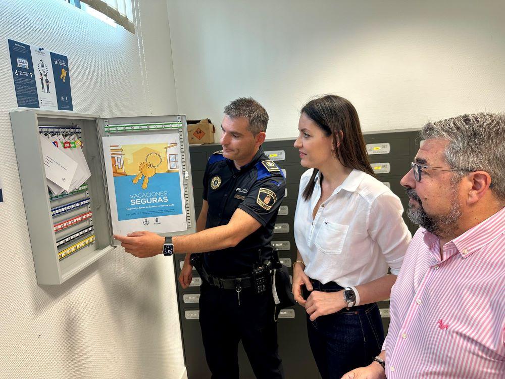 Imagen El Ayuntamiento pone en marcha “Vacaciones Seguras”, un programa para custodiar las llaves de viviendas y negocios durante el verano