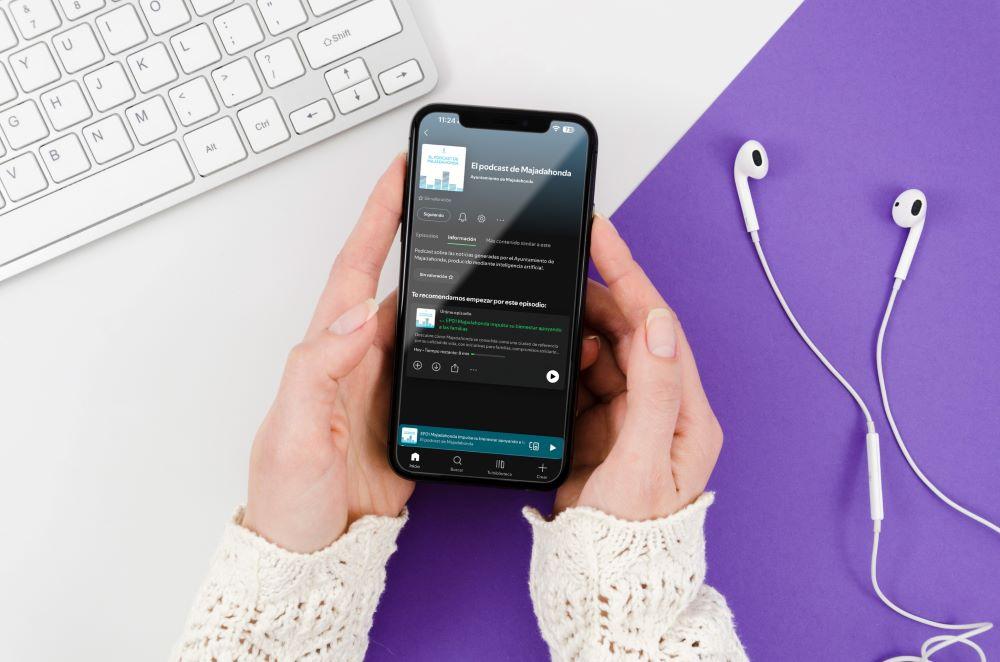 Imagen El Ayuntamiento de Majadahonda crea mediante IA su primer podcast con las noticias municipales 