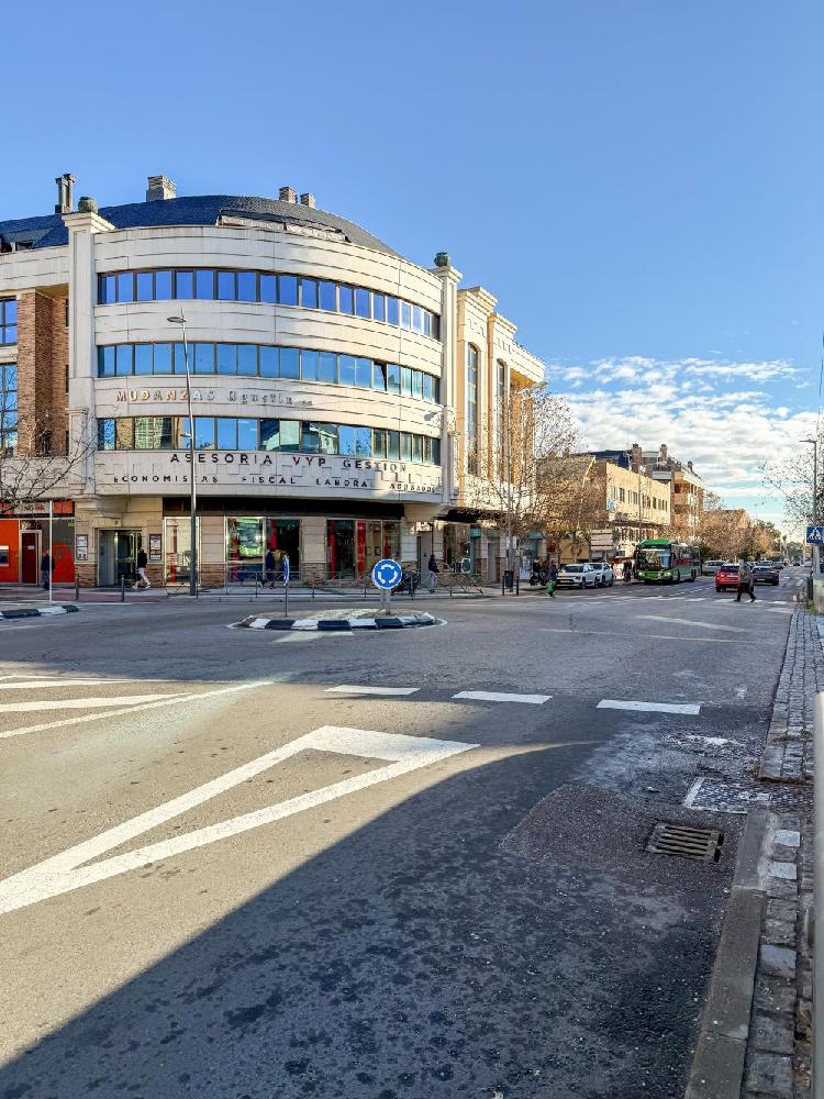 Imagen El Ayuntamiento de Majadahonda testará el funcionamiento de semáforos en el cruce de Doctor Calero con la avenida Reyes Católicos      