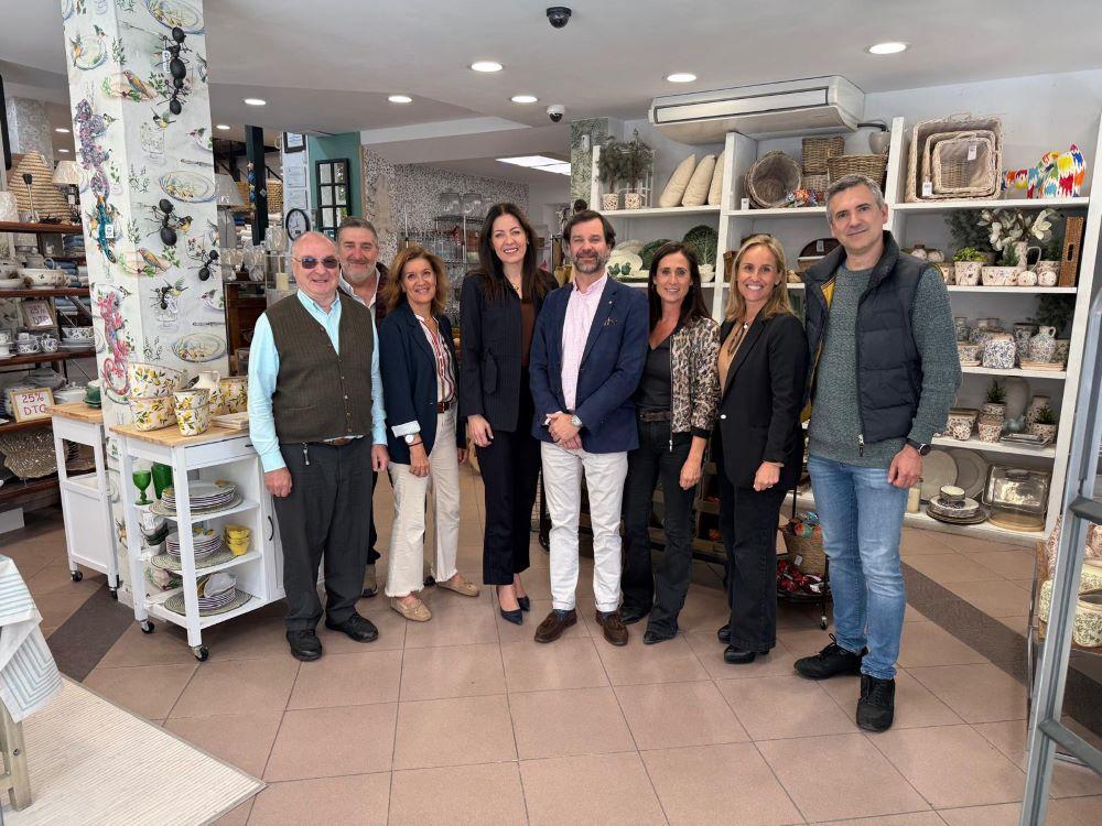 Imagen El Ayuntamiento y el Círculo de Empresarios de Majadahonda firman un nuevo convenio de colaboración para impulsar el comercio local y de proximidad